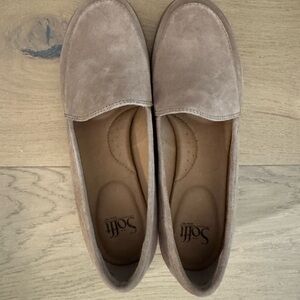 Sofft Tan Flats with Suede Material and Slip-On Design - Never worn but no box